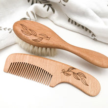 Load image into Gallery viewer, Hairbrush &amp; Comb Set - Natural Foliage