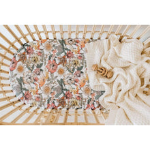 Load image into Gallery viewer, Bassinet sheet &amp; change pad cover - Australiana - Aidenandava