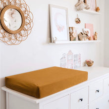 Load image into Gallery viewer, Bassinet sheet &amp; change pad cover - Bronze - Aidenandava