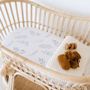 Bassinet sheet & change pad cover - Wild Fern - Aidenandava