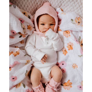 Bonnet & Booties set - Pink - Aidenandava