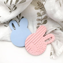 Load image into Gallery viewer, BUNNY &amp; BEAR Silicone Teething disc - Bunny-Blue