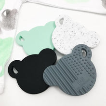Load image into Gallery viewer, BUNNY &amp; BEAR Silicone Teething disc - Aidenandava