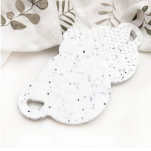 Load image into Gallery viewer, BUNNY &amp; BEAR Silicone Teething disc - Bear-White granite
