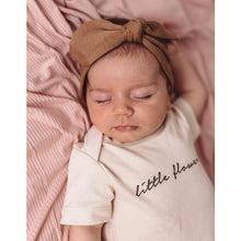 Load image into Gallery viewer, Caramel Topknot headband - Aidenandava