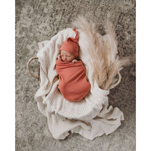 Load image into Gallery viewer, Clay snuggle swaddle &amp; beanie set - Aidenandava