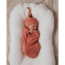 Load image into Gallery viewer, Clay snuggle swaddle &amp; beanie set - Aidenandava