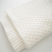 Load image into Gallery viewer, Diamond knit baby blanket - White - Aidenandava