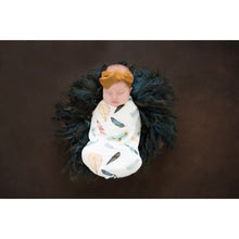 Load image into Gallery viewer, Dream Weaver snuggle swaddle &amp; beanie set - Aidenandava