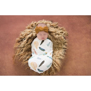 Dream Weaver snuggle swaddle & beanie set - Aidenandava