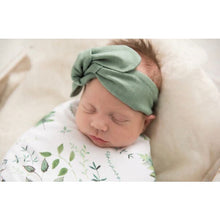 Load image into Gallery viewer, Enchanted snuggle swaddle &amp; beanie set - Aidenandava