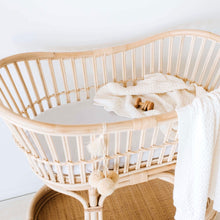 Load image into Gallery viewer, Bassinet sheet &amp; change pad cover - Stone - Aidenandava