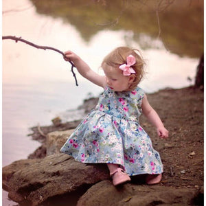 Light Pink bow clip - Medium - Aidenandava