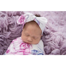 Load image into Gallery viewer, Lilac Skies topknot headband - Aidenandava