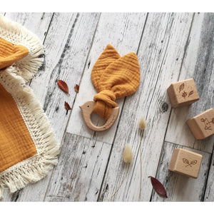 Muslin Birdy teether