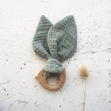 Load image into Gallery viewer, Muslin Birdy teether - Sage