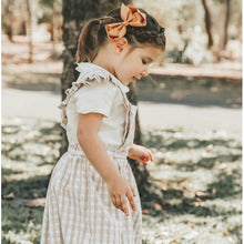 Load image into Gallery viewer, Mustard bow clip - Medium - Aidenandava