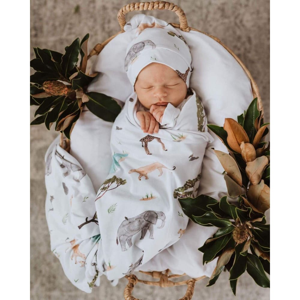 Safari baby jersey wrap & beanie set - Aidenandava