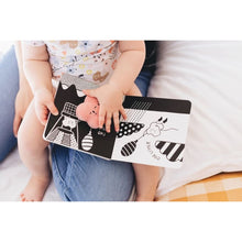 Load image into Gallery viewer, Ten Little Kisses Book