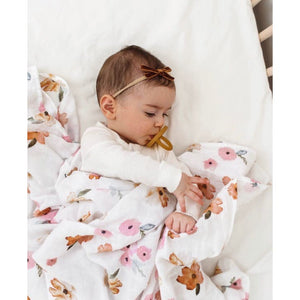 Toffee petite velvet bow - Aidenandava