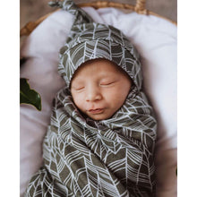 Load image into Gallery viewer, Tribal baby jersey wrap &amp; beanie set - Aidenandava