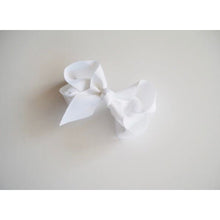 Load image into Gallery viewer, White bow clip - Medium - Aidenandava