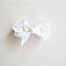 Load image into Gallery viewer, White bow clip - Medium - Aidenandava
